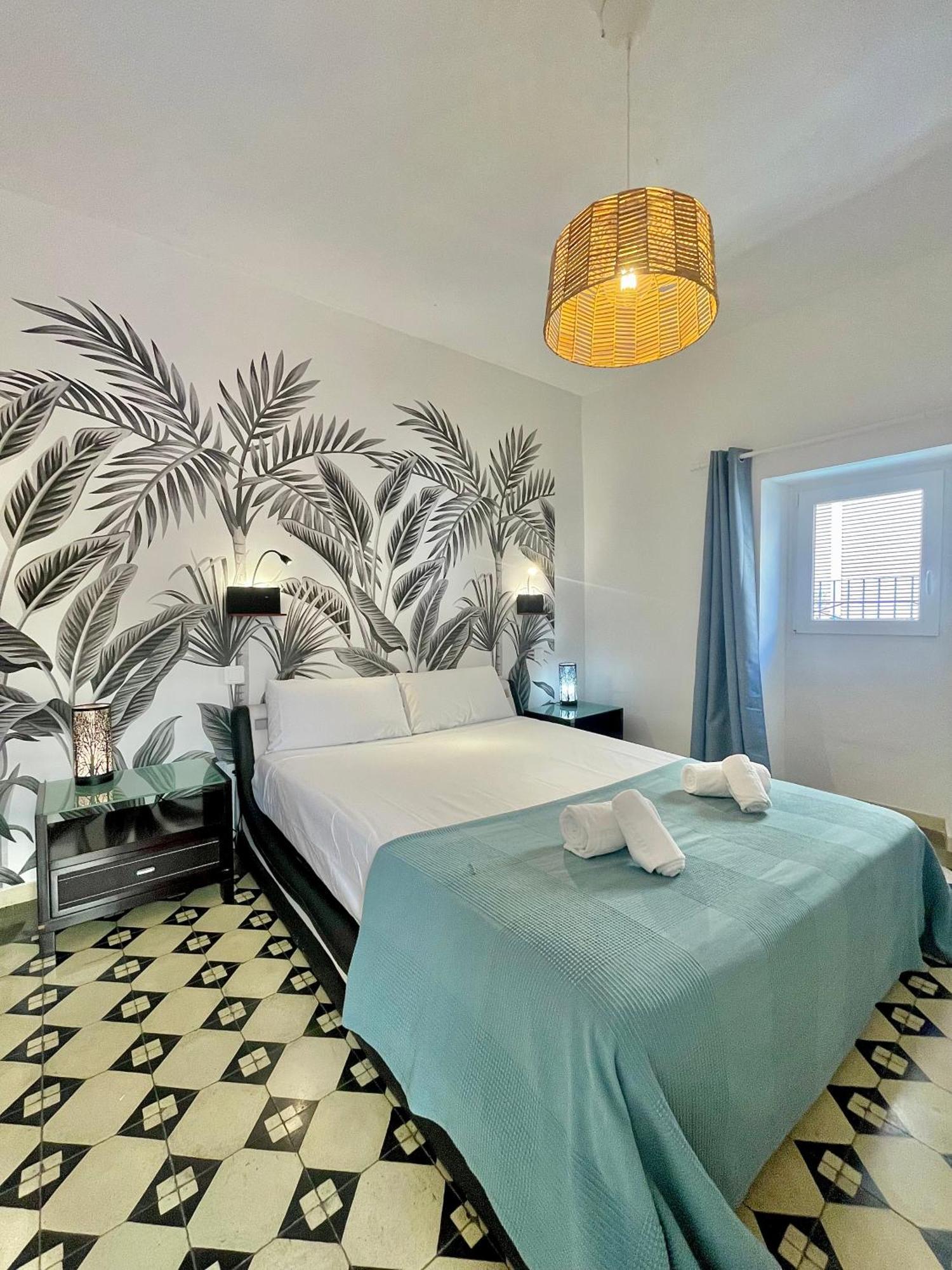 House -Rooftop&Jacuzzi -StayinSéville Extérieur photo